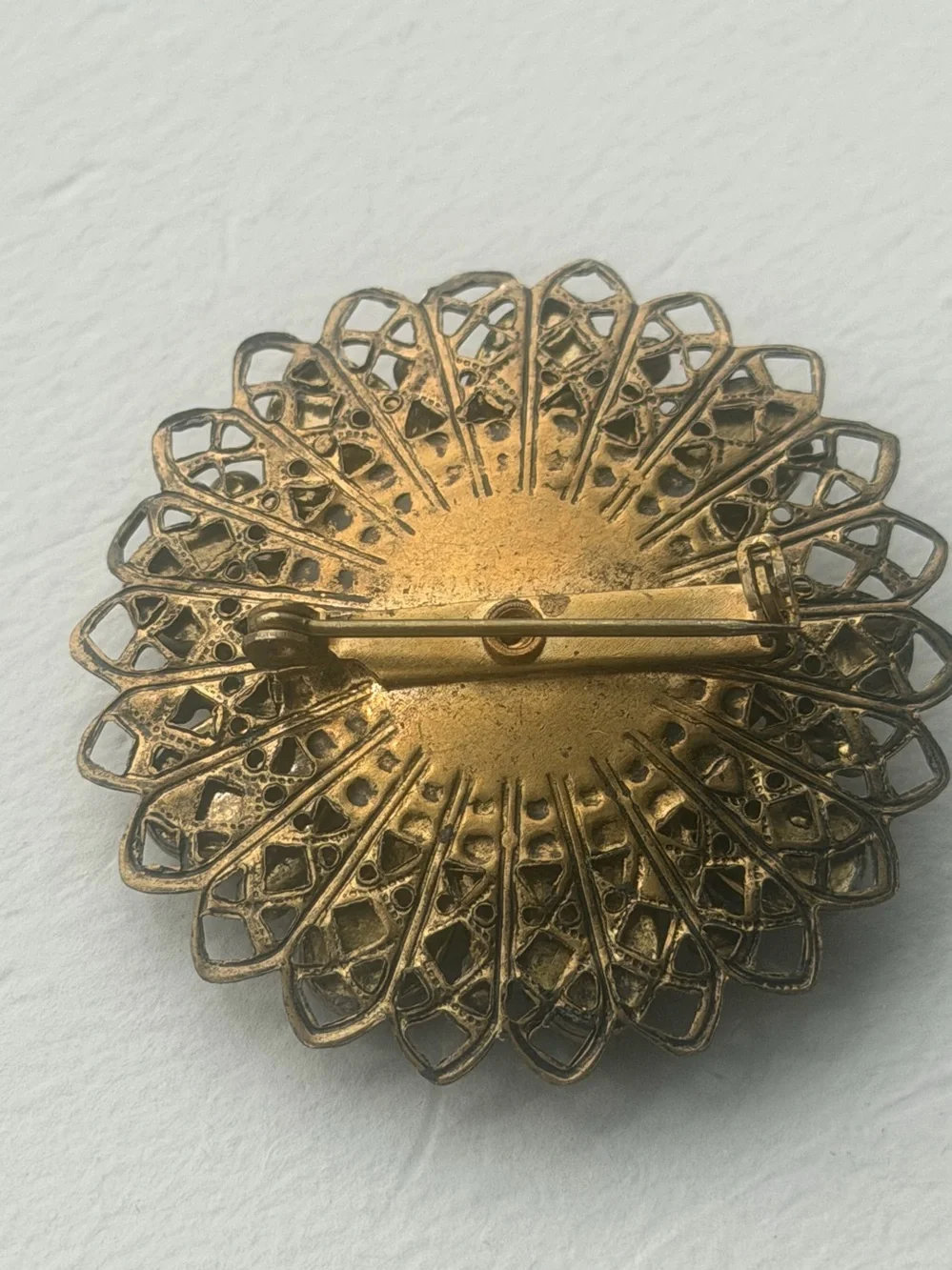 Vintage Gold Tone Filigree Floral Brooch White Confetti Cabochon Pin Mid Century